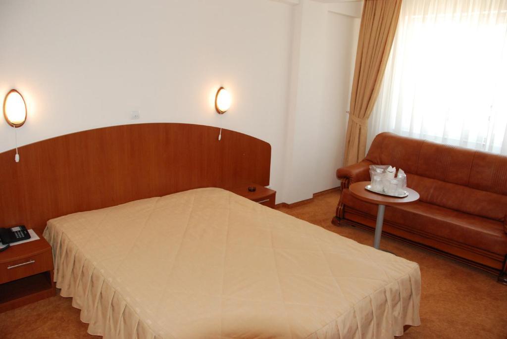 Hotel Deva Room photo
